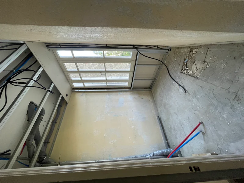 Salle de bains avant rénovation – projet Accueillir, maison rémoise